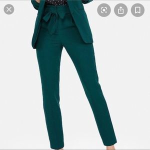 Express Women’s 6R Paperbag Waist Dress Pants